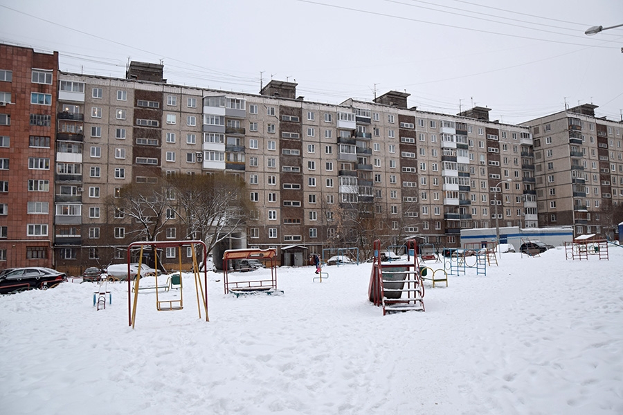 Вид на двор, который боится потерять соседка сверху.