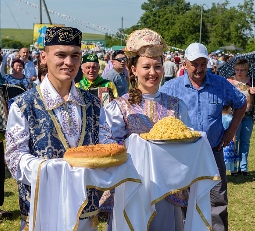 Игорь Васильев: уникальные народные праздники объединяют все национальности Кировской области