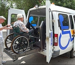 Томское социальное такси попало в аварию. Инвалиды остались без транспорта